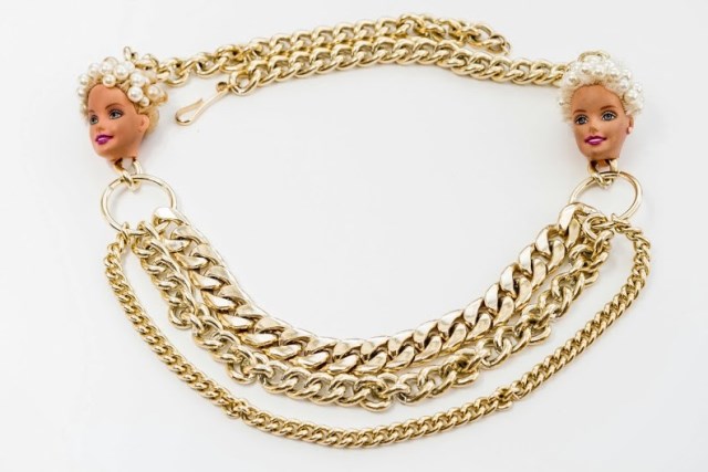 collar barbie-cadenas